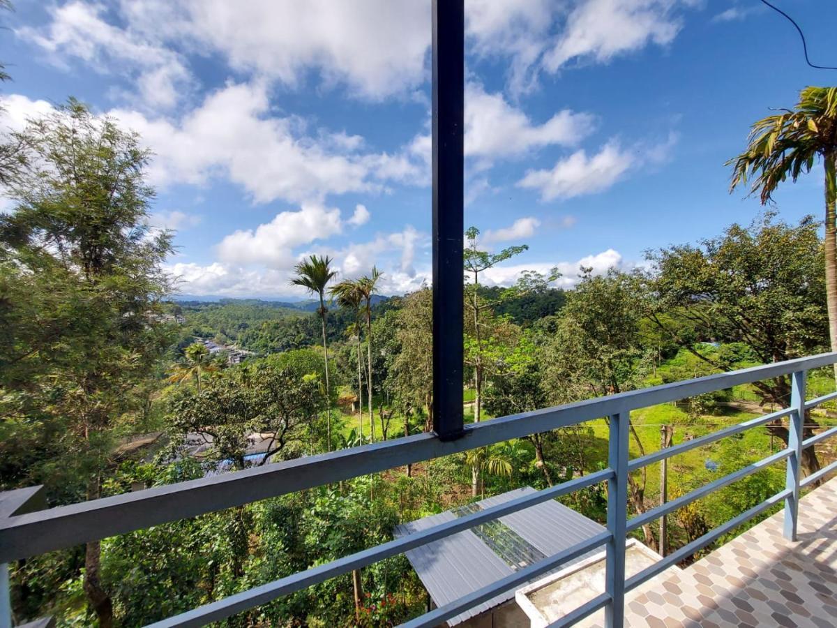 Greenpepperhomestay Munnar Anaviratty Exteriér fotografie